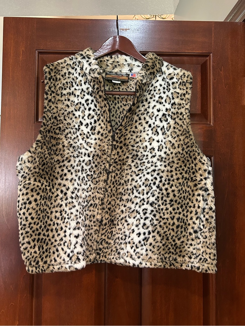 Vintage Cobblestone Canyon Leopard Faux Fur Vest USA XXL Mob Wife Animal Print